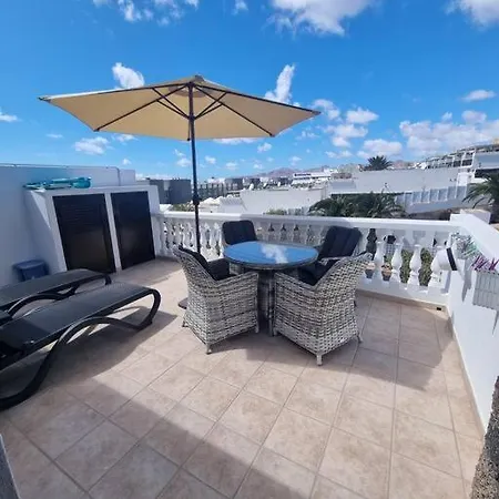 B16 Caleton Blanco Apartment *